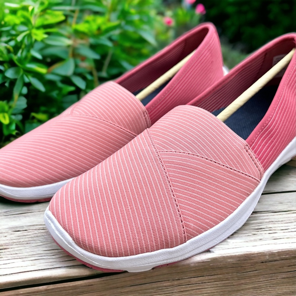 NIB LL Bean Back Cover Slip On Sneaker Loafer Flats Field Rose Faded Rose - Picture 4 of 12